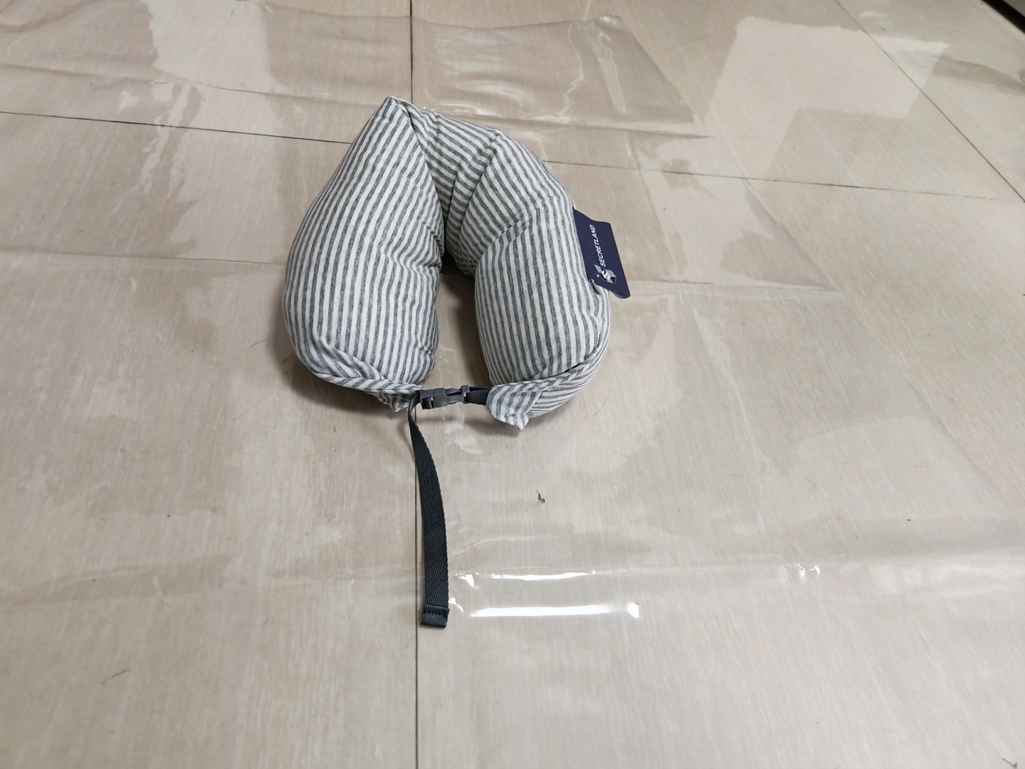 S SECRETLAND Baby bolsters