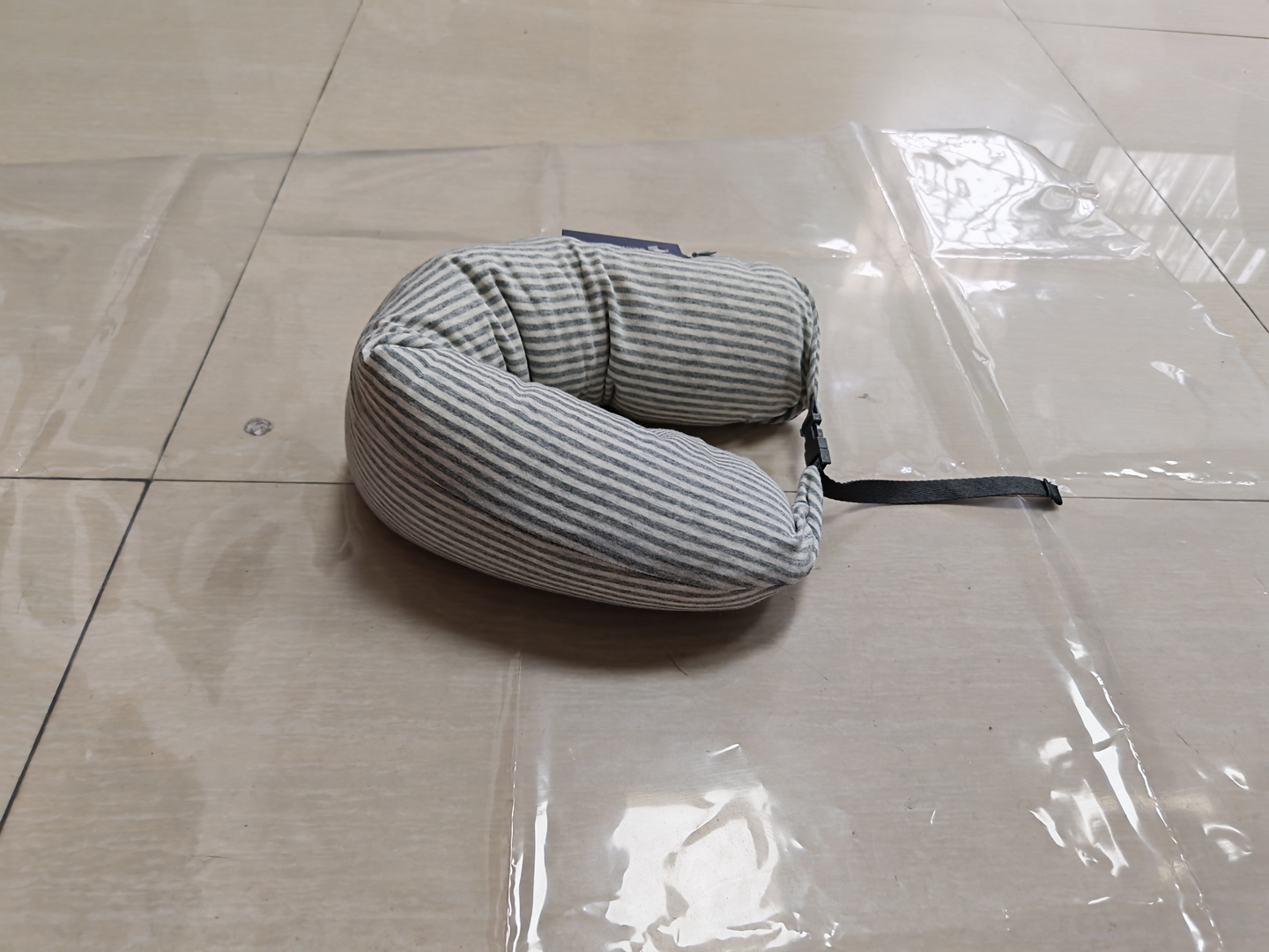 S SECRETLAND Baby bolsters